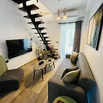 Apartament Petite Maisonnette At Garitsa! *