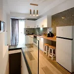 Apartament Petite Maisonnette At Garitsa!