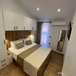 Apartamento Petite Maisonnette At Garitsa! *