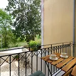 Appartement Petite Maisonnette At Garitsa!