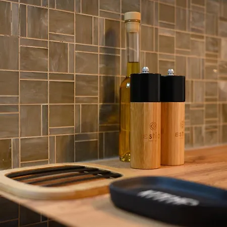 Petite Maisonnette At Garitsa! Corfu (city)