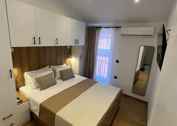 Appartamento Petite Maisonnette At Garitsa! *