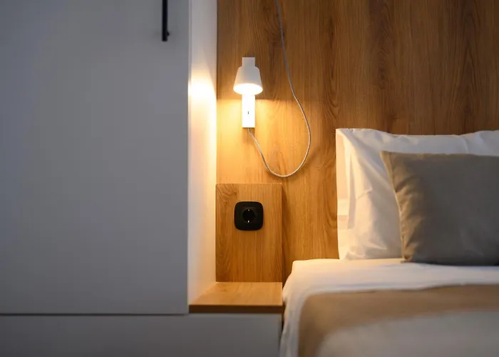 Petite Maisonnette At Garitsa! Appartamento