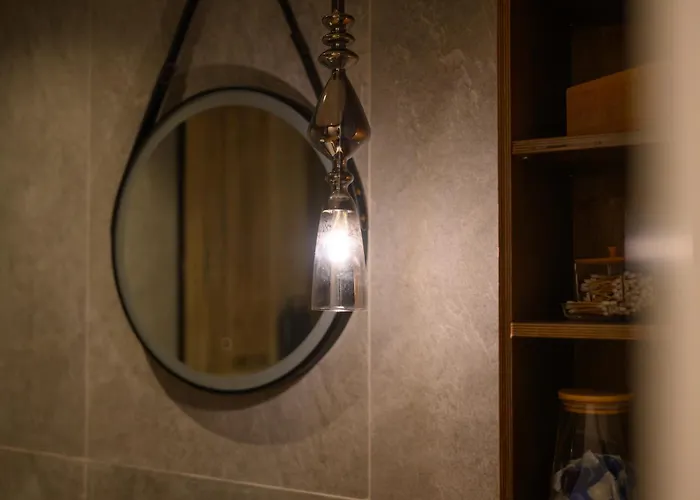 Petite Maisonnette At Garitsa! *